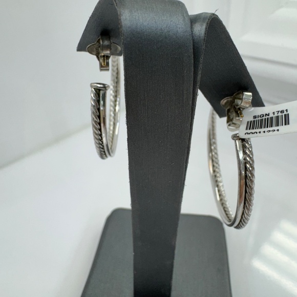 David Yurman Sterling Silver & Diamond Cable Classic Hoop Earrings - Picture 4 of 8
